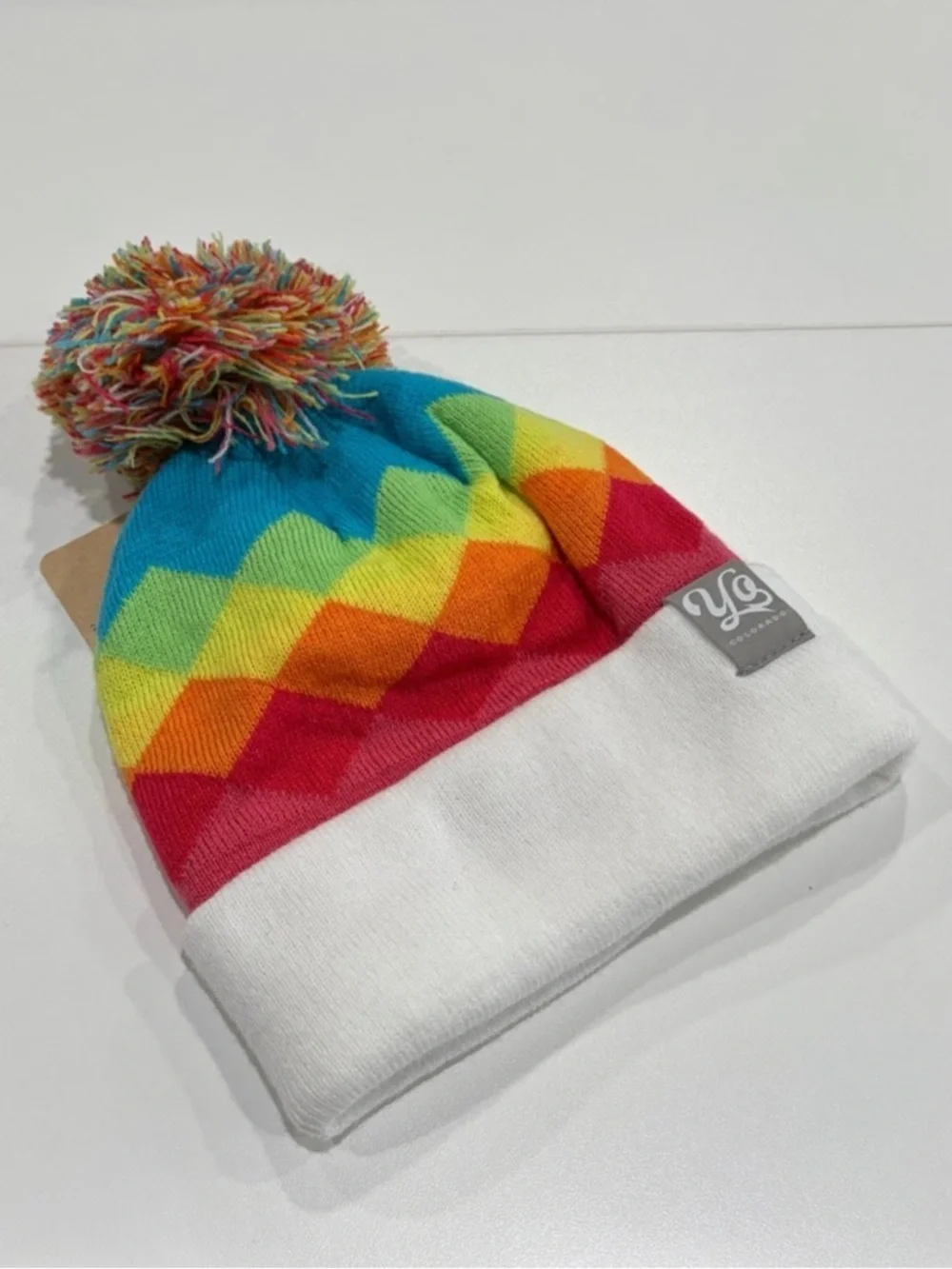 YoColorado Rainbow Argyle Beanie Kids Hat 3-7 Years NWT Red Blue Winter Ski